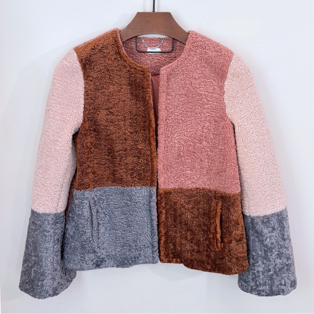 NWOT Ecru Colorblock Soft Sherpa Jacket